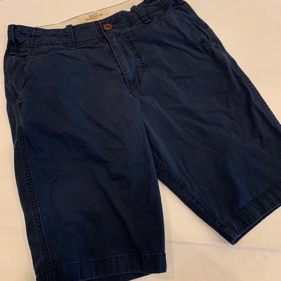 hollister boardshorts